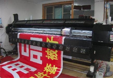 清镇市喷绘广告分辨率是多少？