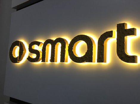 清镇市背光字有什么特点？生产过程如何？